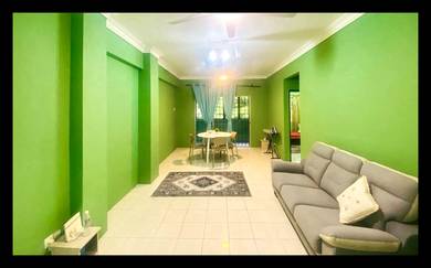 Apartment For Sale in Puncak Baiduri Apartment