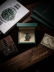 Rolex Submariner 116610 LV Hulk 2017