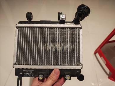 Y16 radiator 
