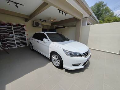 Honda Accord VTi in Bukit Jalil, KUL