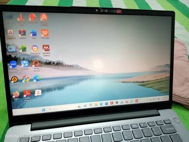 Lenovo i3 laptop 