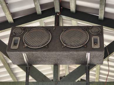 3 Speaker box with speaker