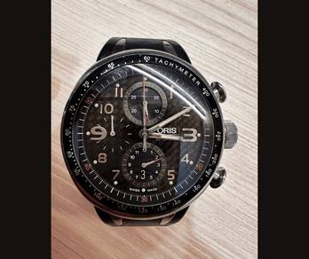 ORIS TT3 AUTOMATIC CHRONOGRAPH – Carbon Dial