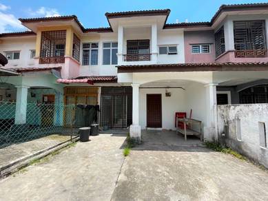 2-storey Terraced House For Sale in Banting,SGR