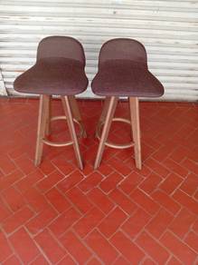 2 chairs