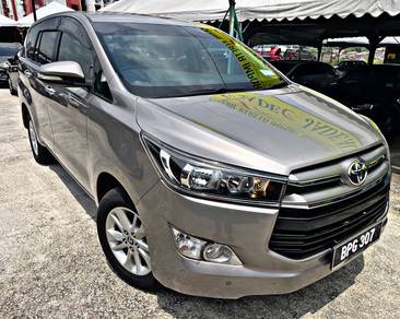 Toyota Innova G in Desa Petaling, KUL