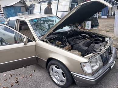 Mercedes Benz E220 220 (CKD) in Cheras, KUL