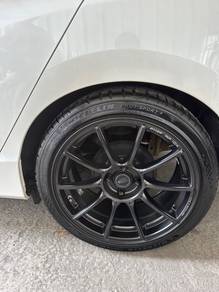 For Sale RAXER RP10X 17” + MICHELIN PS5