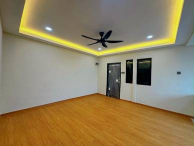 Flat For Sale in Bandar Selesa Jaya