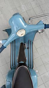 Vespa Super 150