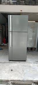 Hitachi fridge refrigerator peti sejuk peti ais 47