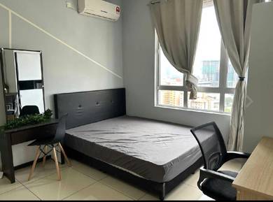 Service Residence For Sale in Platinum Lake PV 21