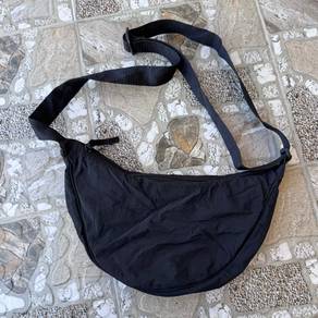 Uniqlo Nylon Shoulder Bag