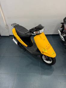 Suzuki V100
