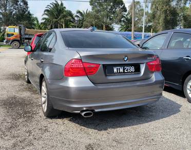 BMW 320i 20i (CKD) in Banting, SGR