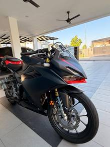 Honda CBR150R