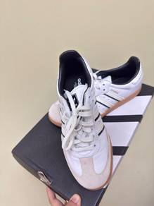 Adidas Shoes Preloved