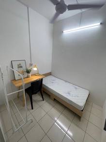 Room in Kota Kinabalu, SBH
