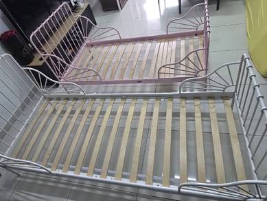 2 IKEA MINNEN Extendable Kids Bed Frame