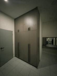 Almari Baju Built-In