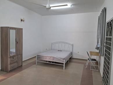 Room in Kulim, KDH