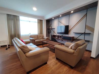 Condominium For Sale in Village Grove Condominium