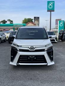 Toyota Voxy ZS KIRAMEKI III in Taman Tun Dr Ismail, KUL