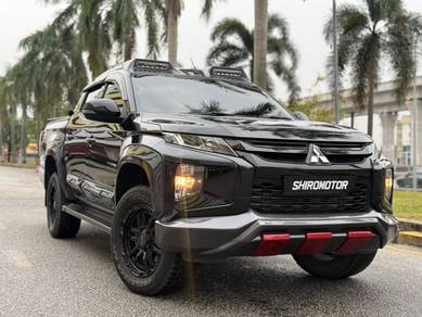 Mitsubishi Triton PHANTOM PLUS EDITION in Seri Kembangan, SGR