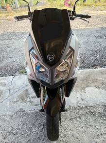 Sym JET14 200