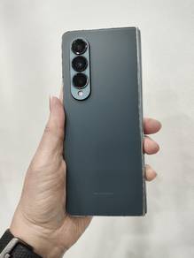 Samsung Z Fold 4 