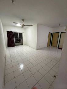 Apartment For Rent in Vista Pinggiran