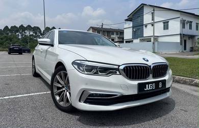 BMW 520i 20i LUXURY in Senai, JHR