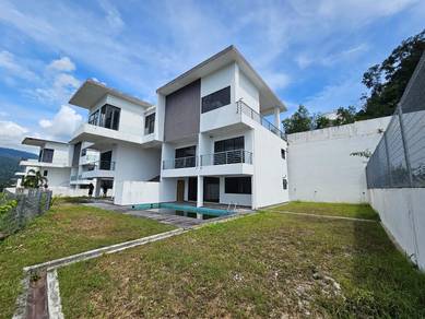 Bungalow House For Sale in Taiping,PRK