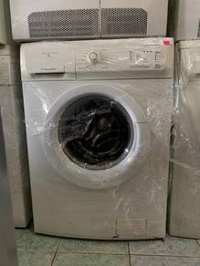 8kg Front Load Electrolux Washer Refurbished Mesin