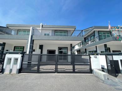 Semi-Detached House For Sale in Ipoh,PRK