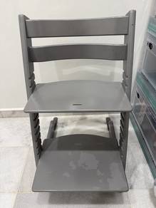 [Second Hand] Stokke Tripp Trapp High Chair Grey