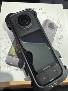 Insta 360 x4 with accessories