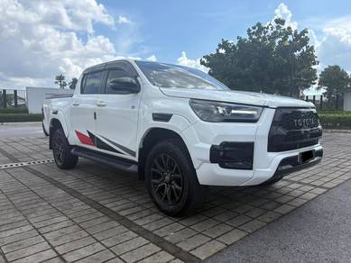 Toyota Hilux ROGUE in Johor Bahru, JHR
