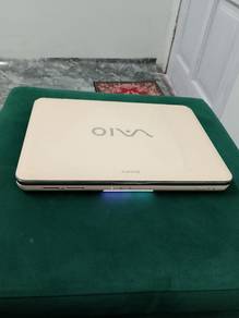 Laptop Sony Vaio PCG-3E5P (Siri VGN-NS) 