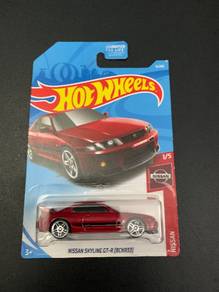 Hot Wheels Nissan Skyline GT-R R33 Red