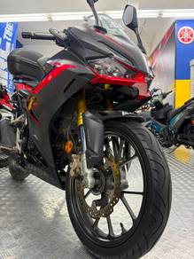 Honda CBR150R