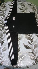 adidas oasis