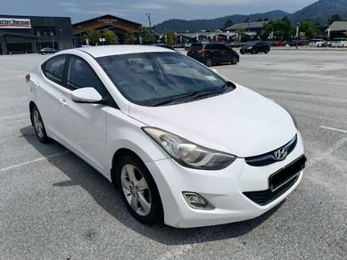 Hyundai Elantra HIGH SPEC in Kepong, KUL