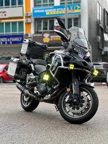Benelli TRK 502 LE