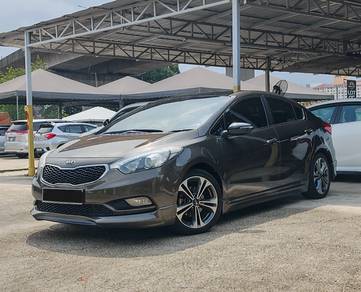 Kia Cerato YD in Sungai Buloh, SGR