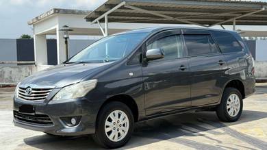 2013 Toyota Innova E