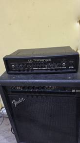 Fender Amp Bass