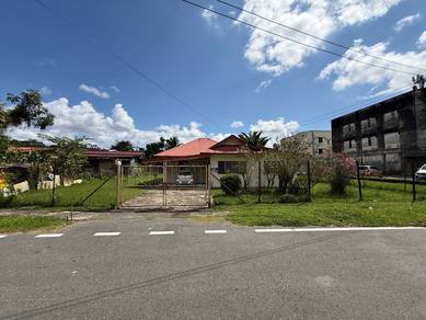 Bungalow House For Sale in Kuching,SWK