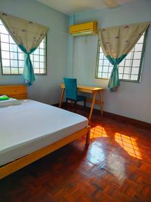 Room in Old Klang Road, KUL