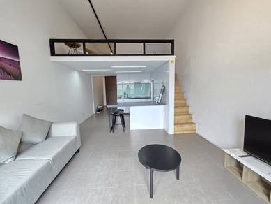 Service Residence For Rent in The Establishment